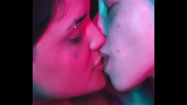 Jovens de Porto Alegre produzindo conteúdo e caos