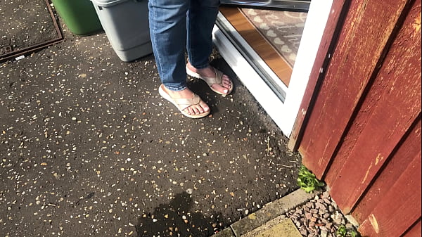 Neighbor Granny Sexy Feet & Toes Thumbnail