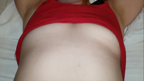 Sexo amador gozando na calcinha