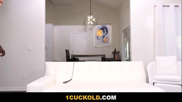 LINDSEY LAKES FUCKS OUTSIDE HER MARRIAGE - Jax Slayher, Lindsey Lakes