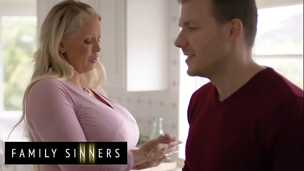 (Alura Jenson) Is Always Thankful For Her Daughter Marrying A Guy With A Big Dick Like (Codey Steele) - Family Sinners