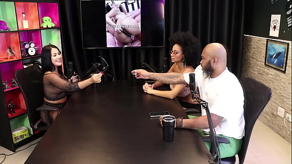 Tem vontade de transar no elevador, já teve uma situação na gravação, e quando fez dp… – Tifany Rocha (SHEER/RED)