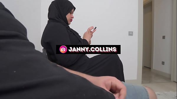 I'm taking a risk and pull out my cock on a Public waiting room