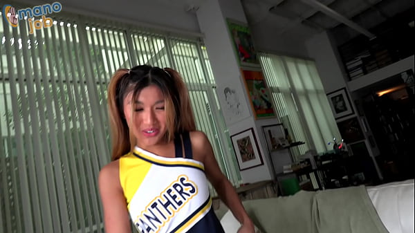 What will cute Clara Trinity do to get back on the cheer squad after making coach angry?!