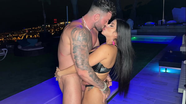 HARD ANAL FUCK & PISSING With Curvy Latina Goddess Sara Retali