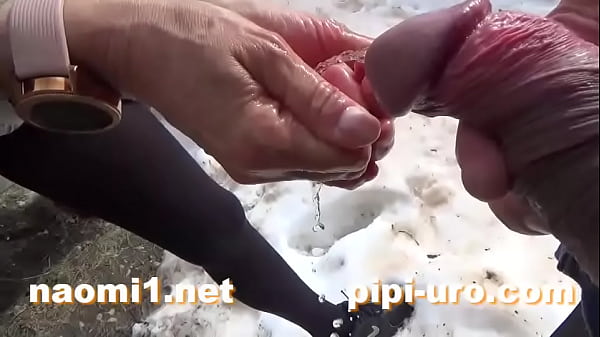 Naomi fait fondre la neige