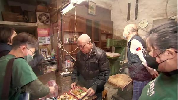 Korea Yu's official channel lights up the shimmer MV Thumbnail