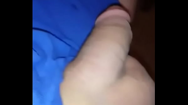 Brincando com meu pau grande