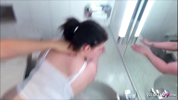 BBW STIEF SCHWESTER vom Bruder zum Quicky im Bad verführt Deutsch - German Teen