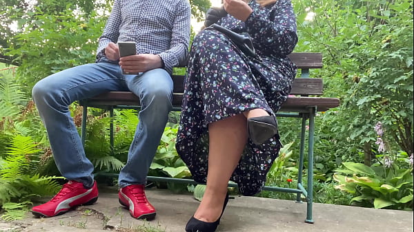 Cum for hot milf cuckold hubby right outside