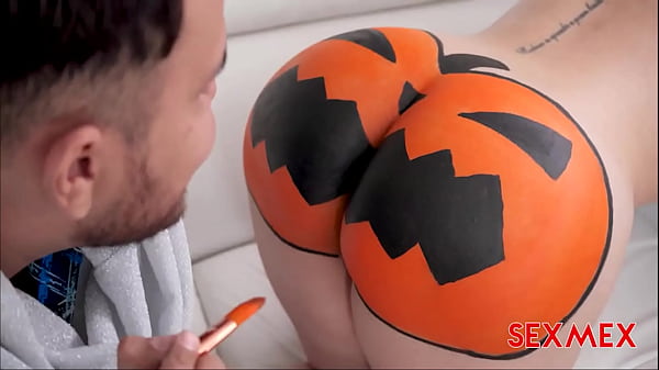 SEXMEX - THE BIG PUMPKIN . CASSANDRA LUJAN