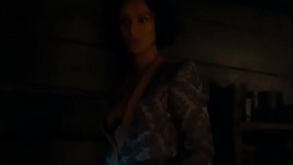 Yara Greyjoy hot moments game of thrones Gemma Whelan and Indira Varma.