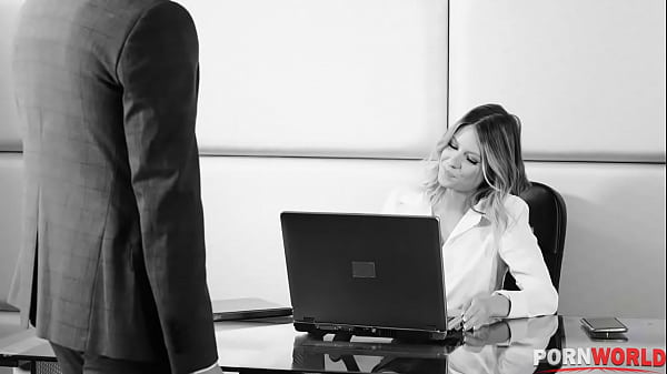 2 Stiff Cocks DP Sexy Hotel Receptionist Rebecca Volpetti GP2113