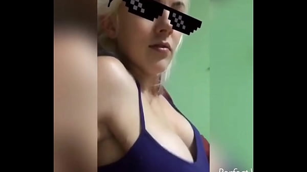 Dance boobs hot Thumbnail