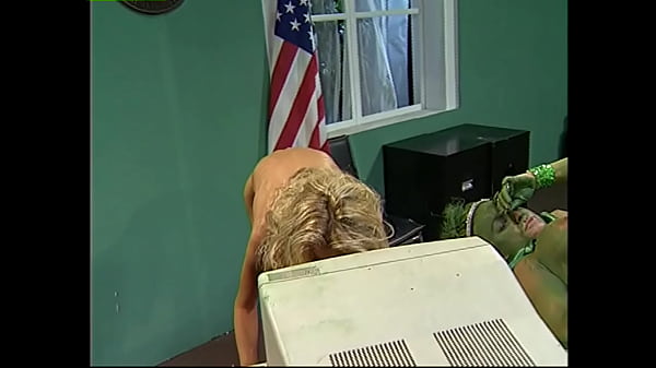 Women protecting the Earth from the scum of the universe (part 2)