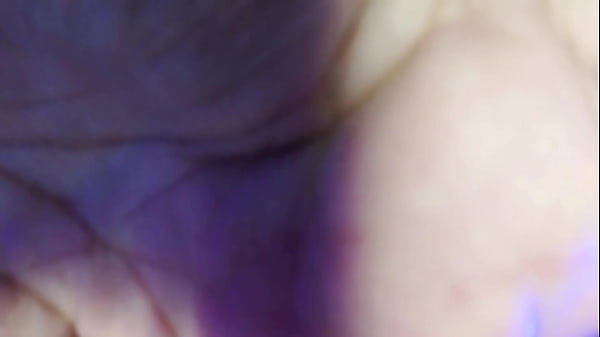 Vivi Guedez - In the hair with a hot crown Thumbnail