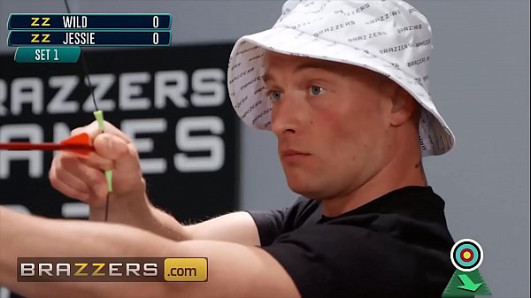 Big Tits (Sarah Jessie) Getting Her Pussy Ripped By (Zac Wild) - Brazzers