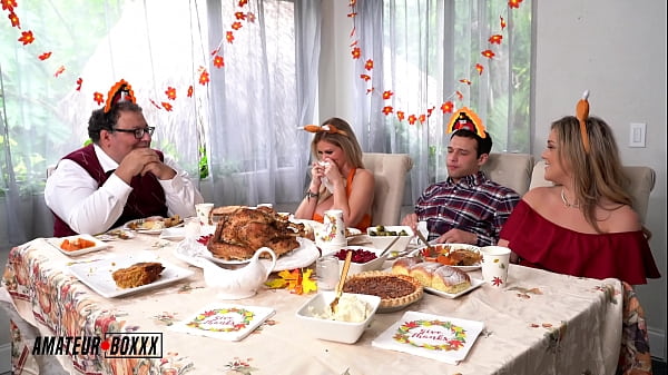 Amateur Boxxx - Kali & Casca's Crazy Cuckhold Threesome Thanksgiving