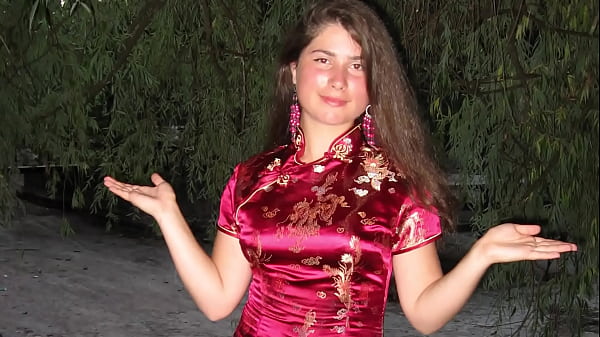 A beautiful Girl with a creamy Pussy gets an Orgasm and Squirts from a vibrator