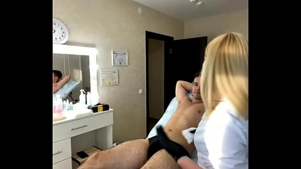 SugarNadya was ready to ride her new young client (full on red)