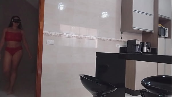Meu enteado novinho pauzudo gozou um litro de porra na minha boca e foi delicioso