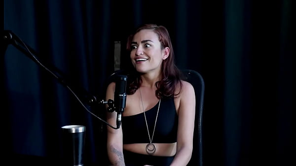 Começou como stripper de polidance, recusou a casa das br, não conseguia gemer alto, e quando fez anal… – Kamilla Werneck (SHEER/RED)