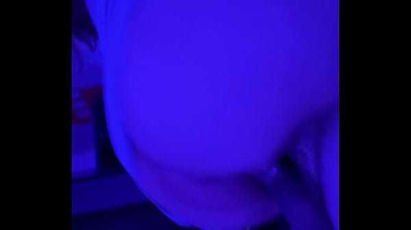 amateur girl with a huge ass loves doggystyle