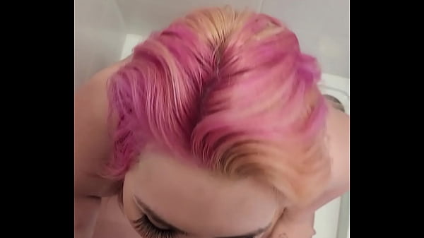 POV Boquete profundo e molhado com grande gozada facial - amador caseiro novato masculino