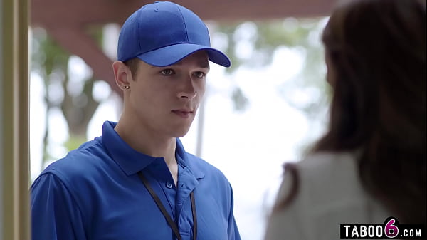 Curvy MILF Pristine Edge ass fucked by the delivery boy with a big cock