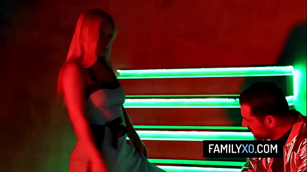 Fallout cosplay stepfamily threesome – Gypsy Rose