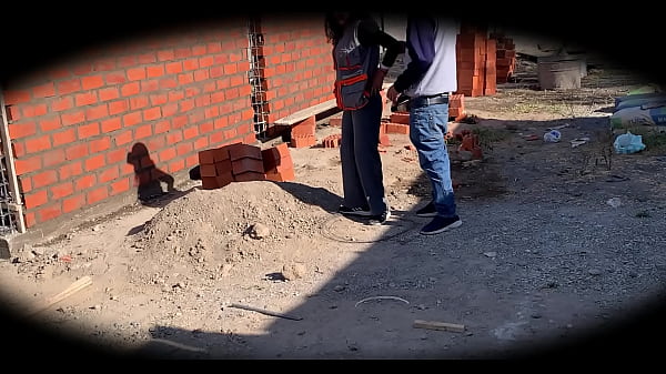 cámara de seguridad en obra de construcción Ingeniera Nataly