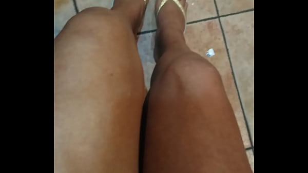 Beautiful legs Thumbnail
