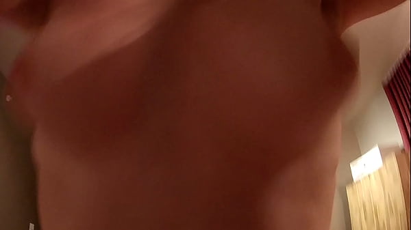 Bouncing boobs while riding Thumbnail