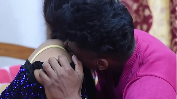Sexy Indian Teen having sex with her Boyfriend