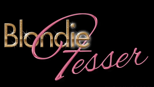 HOT SHOWER WITH MY FRIEND XAVIPHOTO – BLONDIE FESSER