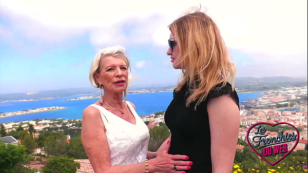 Eva et Lyna Jade, deux coquines explosives