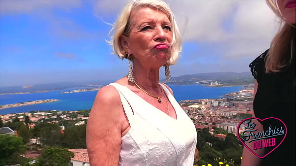 Eva e Lyna Jade, duas garotas explosivas e safadas