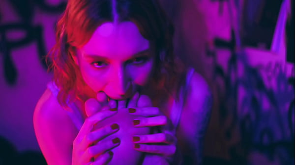 I Want To Worship Your Sexy Feet: Bia Roman & Sam Quinn Thumbnail