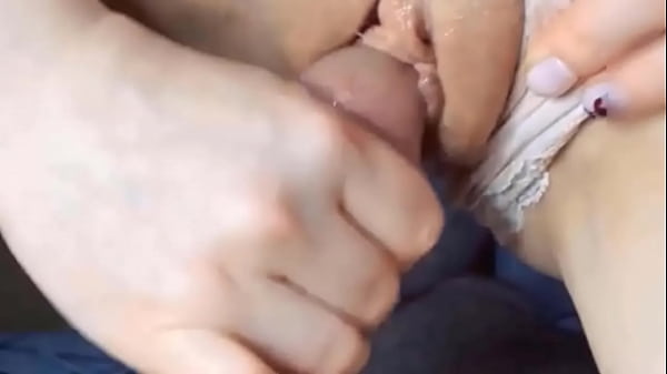 COÑO GORDO HINCHADO BOMBEA POLLA, FROTA POLLA ,SACA SEMEN,CORRIDA VENIDA