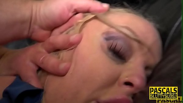 Submissive Louise Lee squirts and gets anal