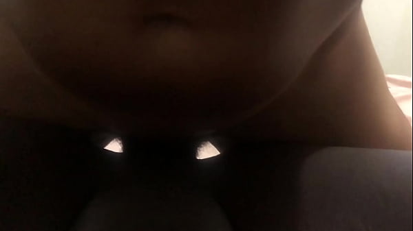 Safada gostosa me deu a bucetina quente é gostosa