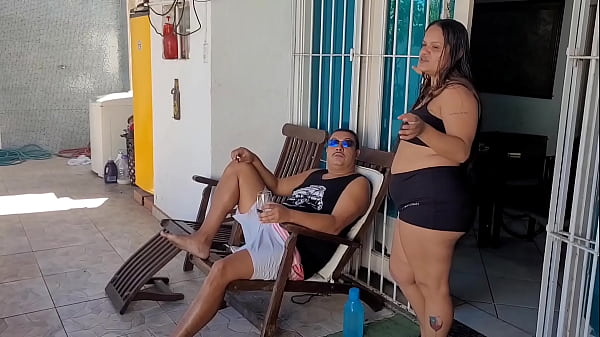 Fada Mel espera eu ir malhar e fode com meu marido sem camisinha e deu até o cú pra ele