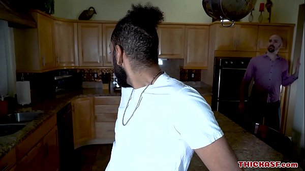 Amilia Onyx cheating on her hubby with his best friend Majiik on thickasf.com