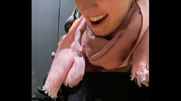 Secretly pussy fingered to orgasm in shopping center dressing room