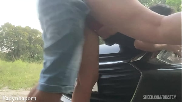 rabuda gostosa fode com uber em sitio abandonado