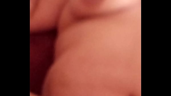 Una rica cogida mañanera en Domingo con la morena casada infel mientras su esposo trabaja