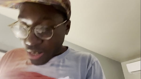 Lilmar pounds her cheeks from behind then creampies her in missionary