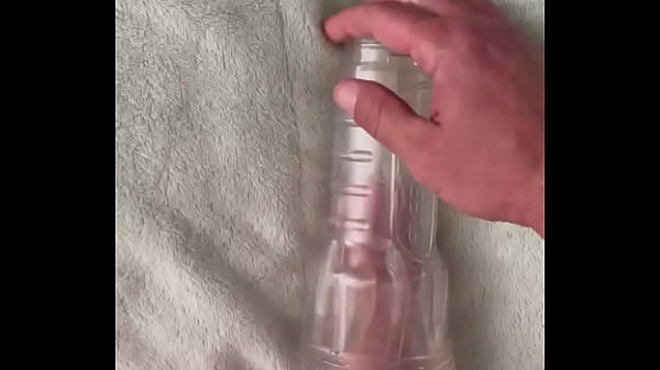 Vocal male fucking his fleshlight