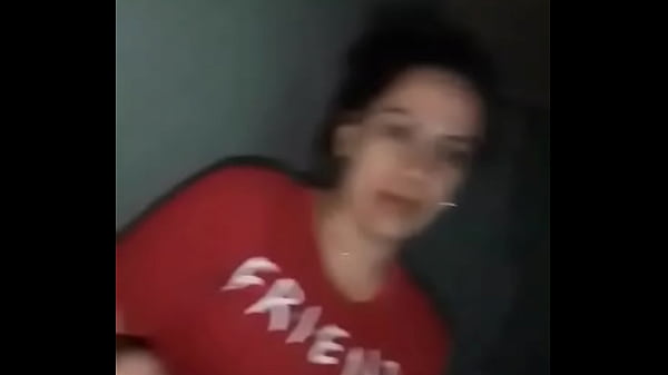 Casada tímida chupando