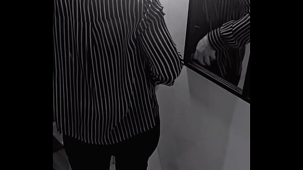 Sexy milf sofy Thumbnail